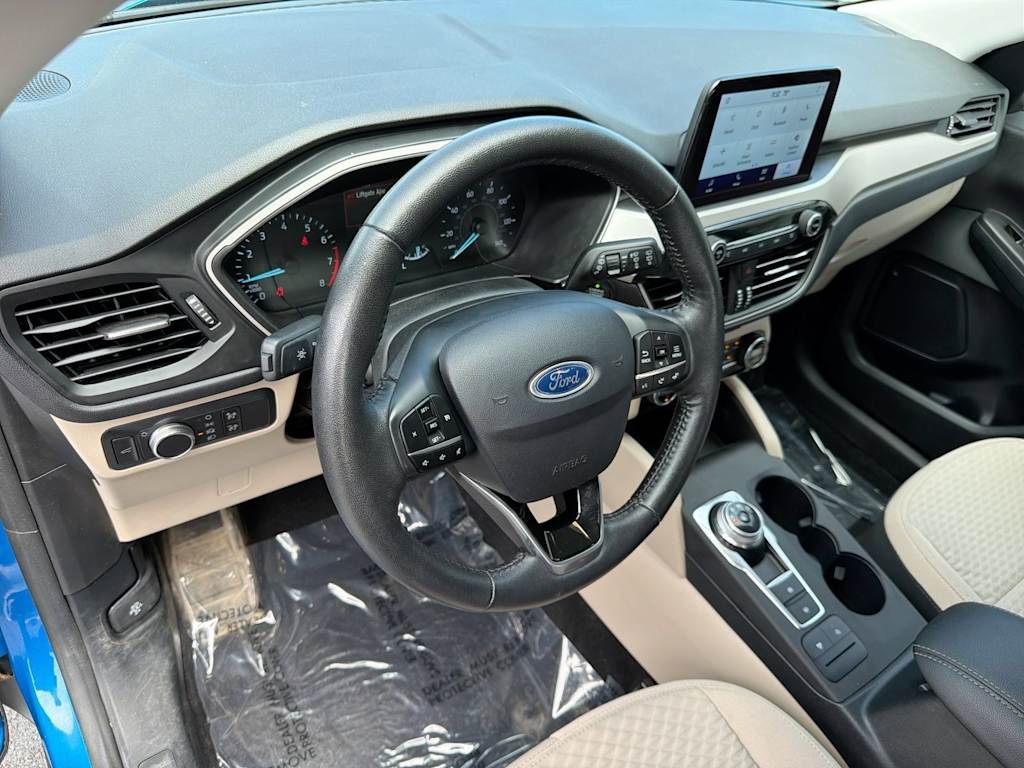 Thumbnail: 2021 Ford Escape - 2