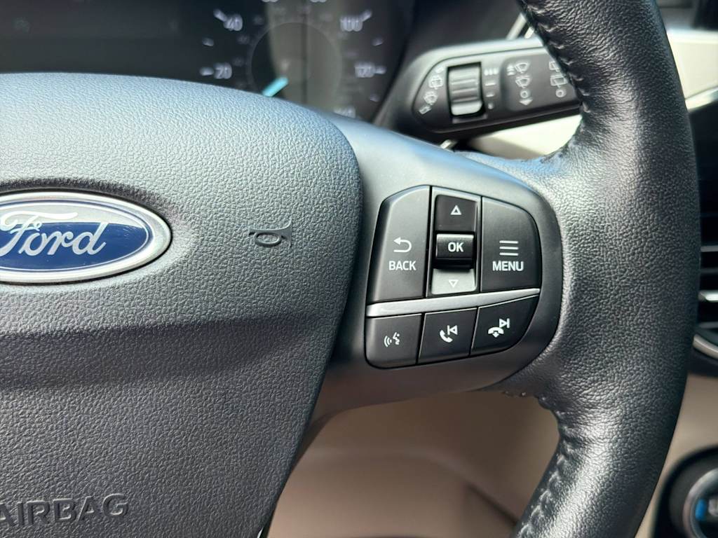 Thumbnail: 2021 Ford Escape - 29
