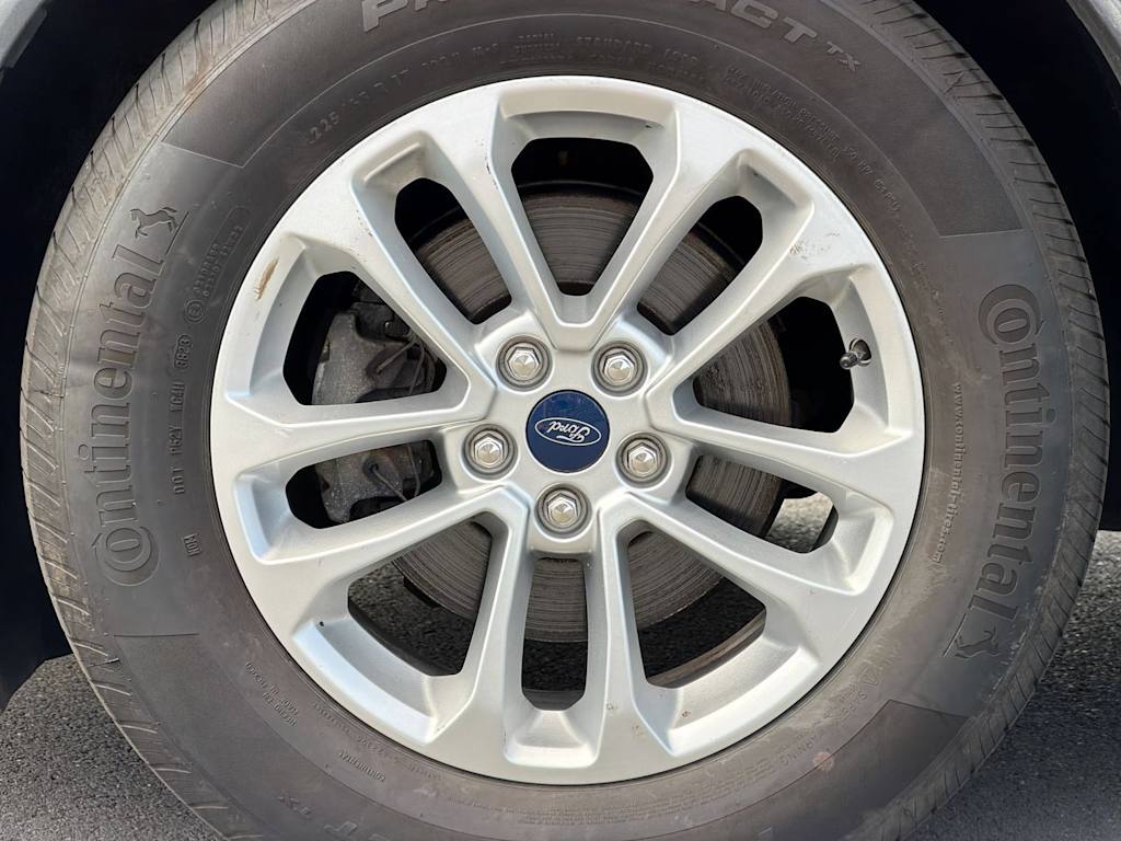 Thumbnail: 2021 Ford Escape - 6