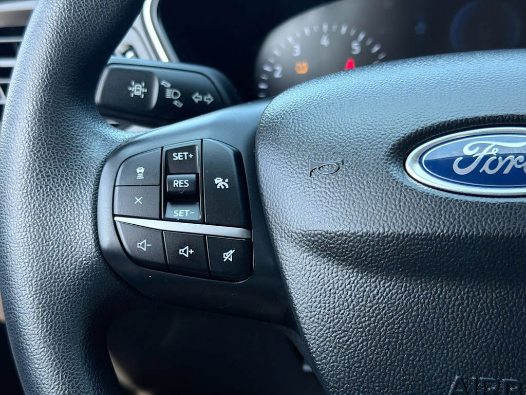 Thumbnail: 2020 Ford Escape - 29