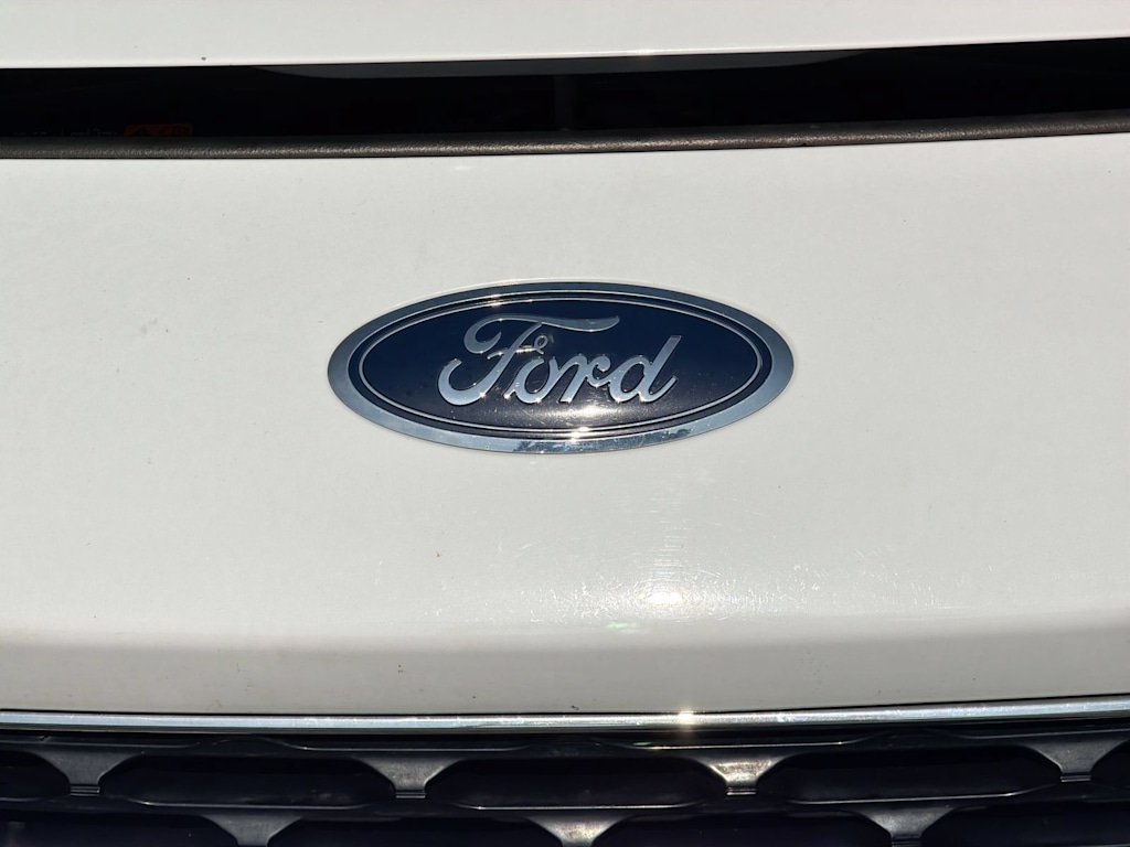 Thumbnail: 2020 Ford Escape - 5