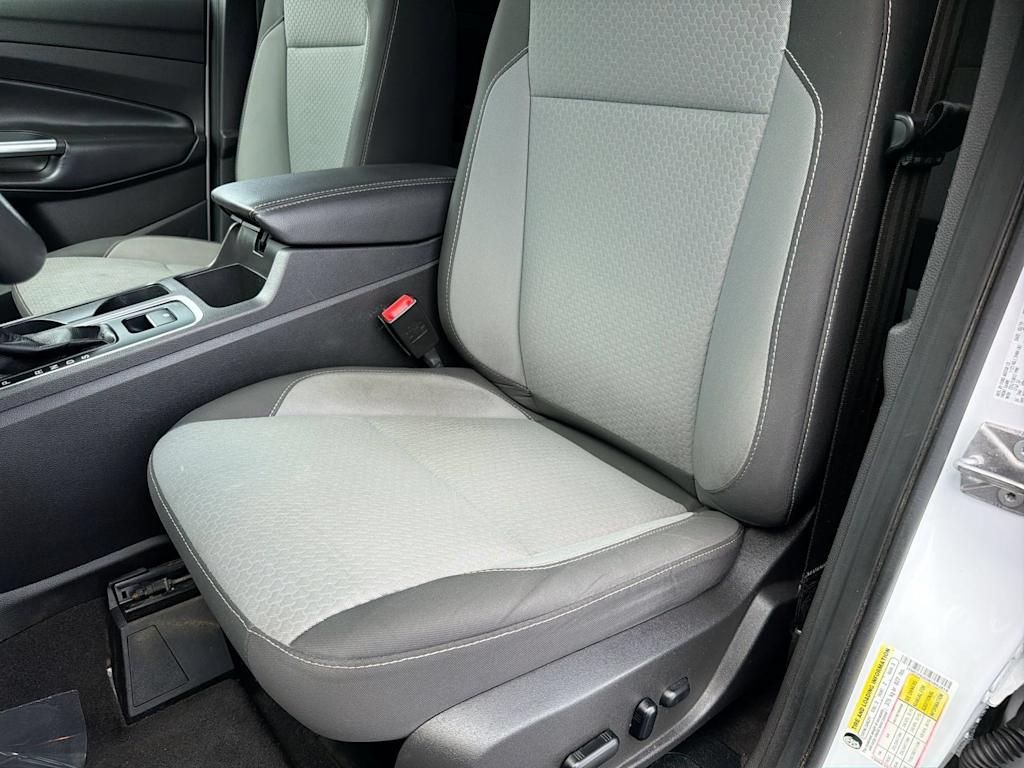 Thumbnail: 2019 Ford Escape - 11
