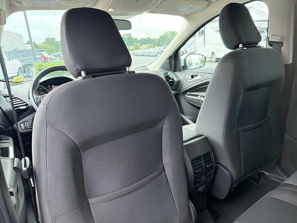 Thumbnail: 2019 Ford Escape - 12