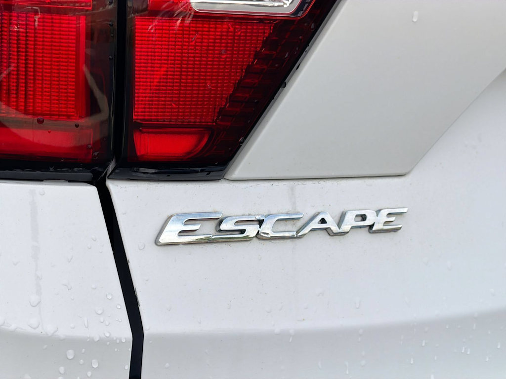 Thumbnail: 2019 Ford Escape - 26