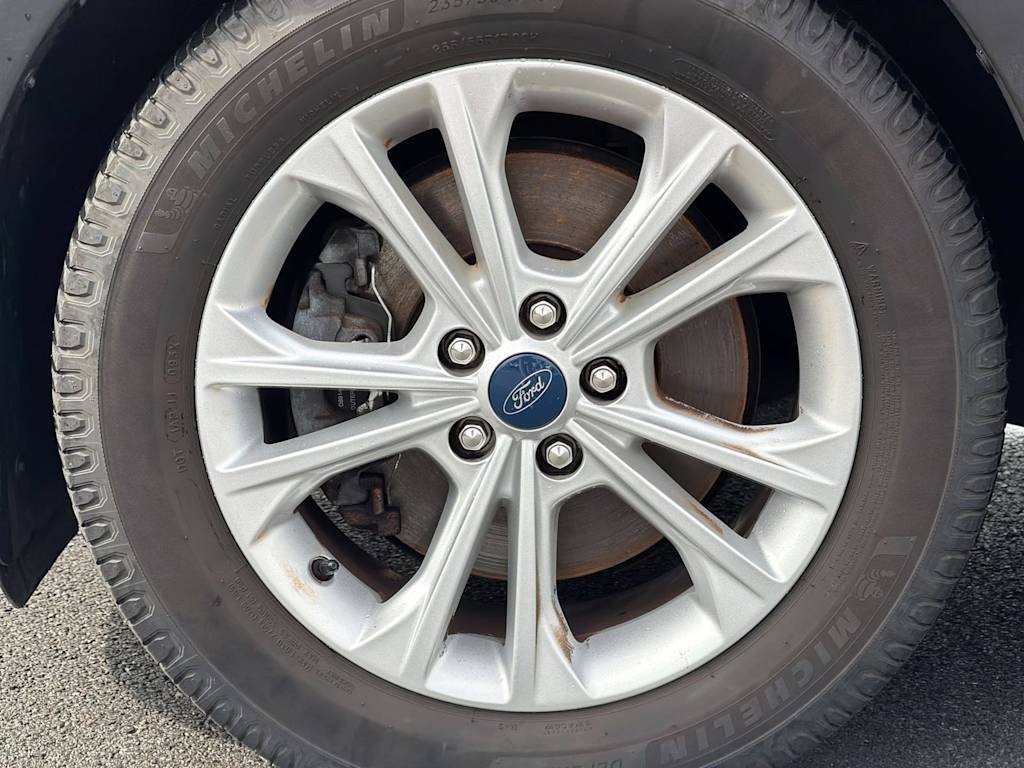 Thumbnail: 2019 Ford Escape - 8