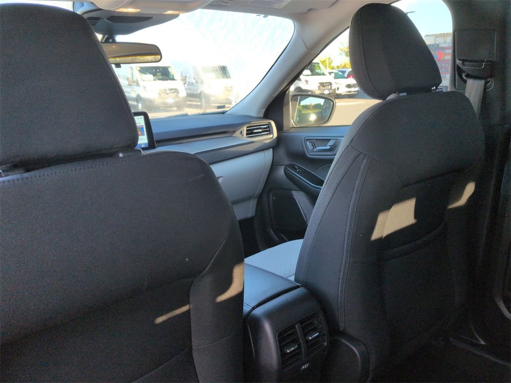 Thumbnail: 2023 Ford Escape - 25