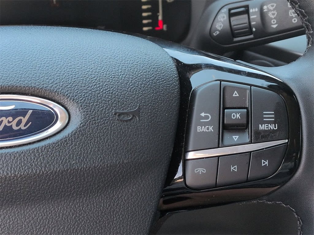 Thumbnail: 2023 Ford Escape - 29