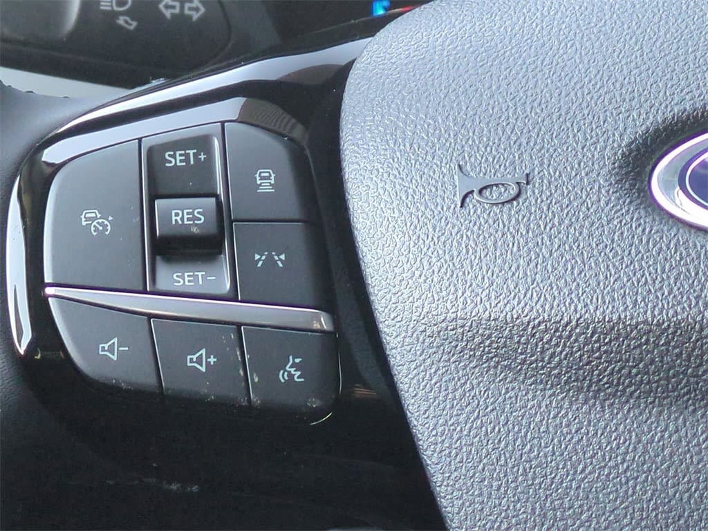 2025 Ford Escape Active 28