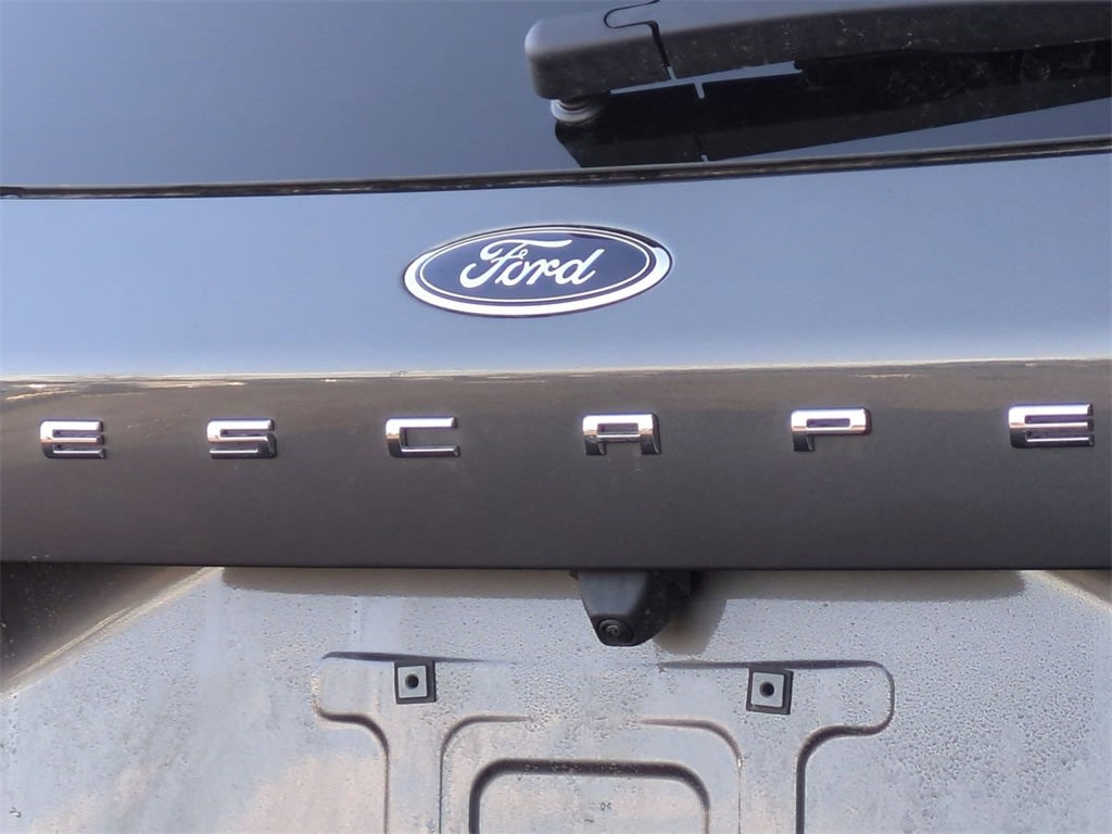 2025 Ford Escape Active 24