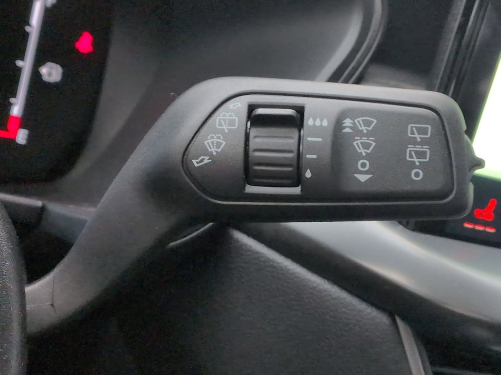 Thumbnail: 2025 Ford Escape - 15