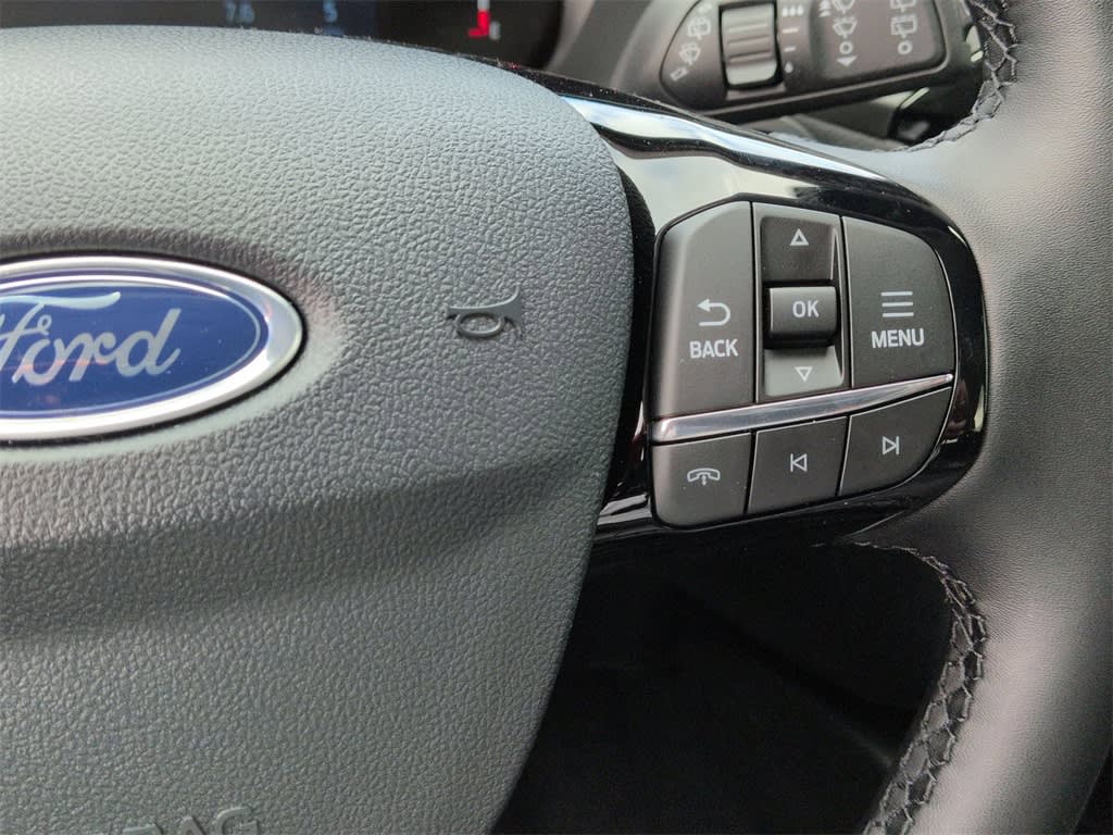 Thumbnail: 2025 Ford Escape - 30