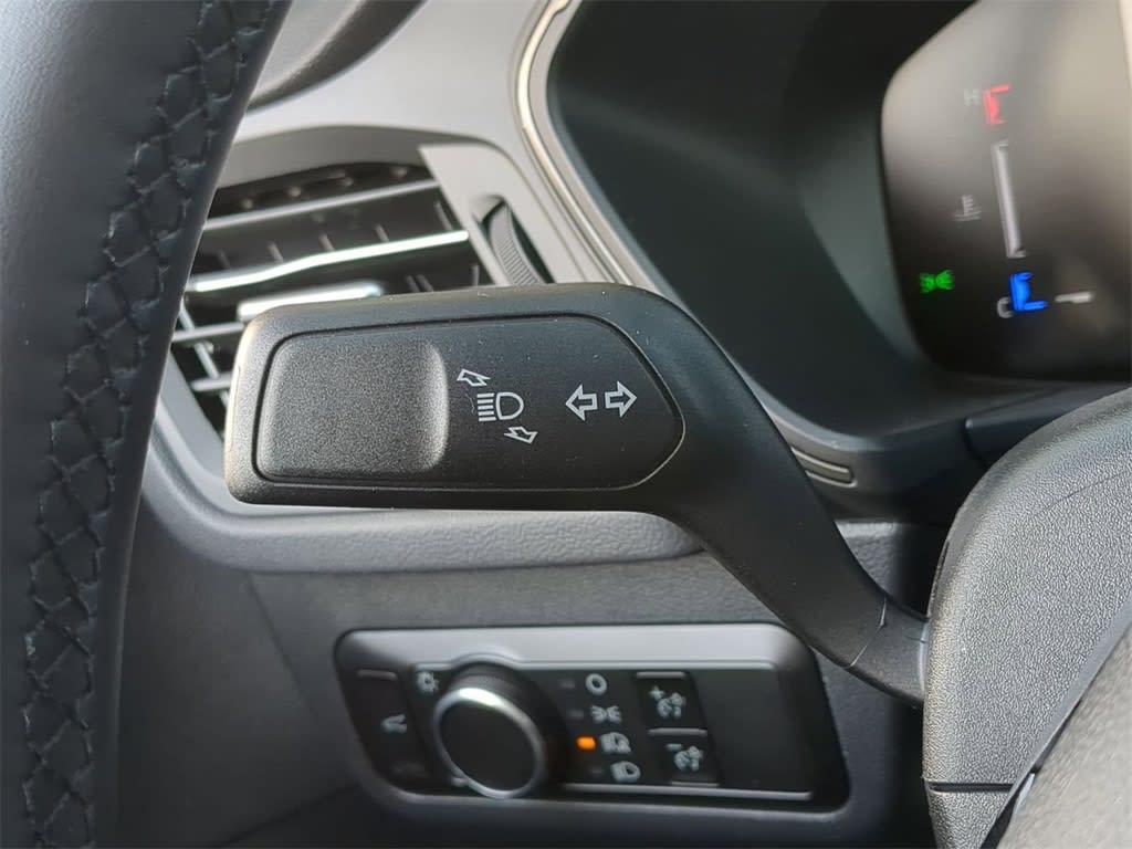2025 Ford Escape Active 31