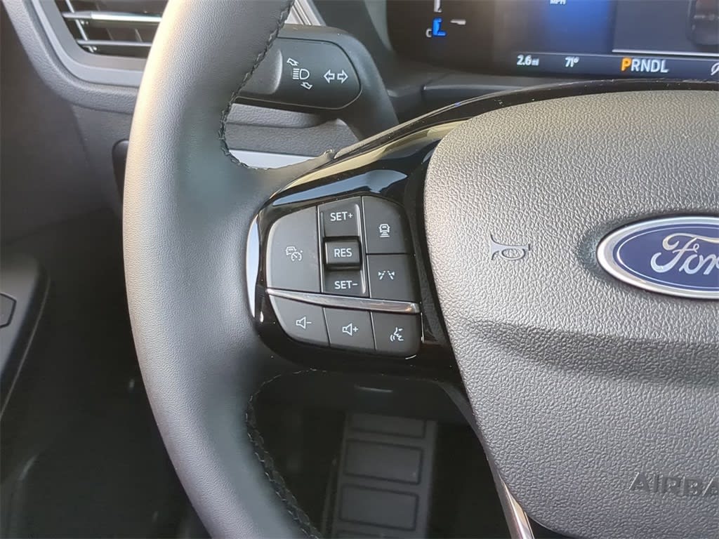 2025 Ford Escape Active 28