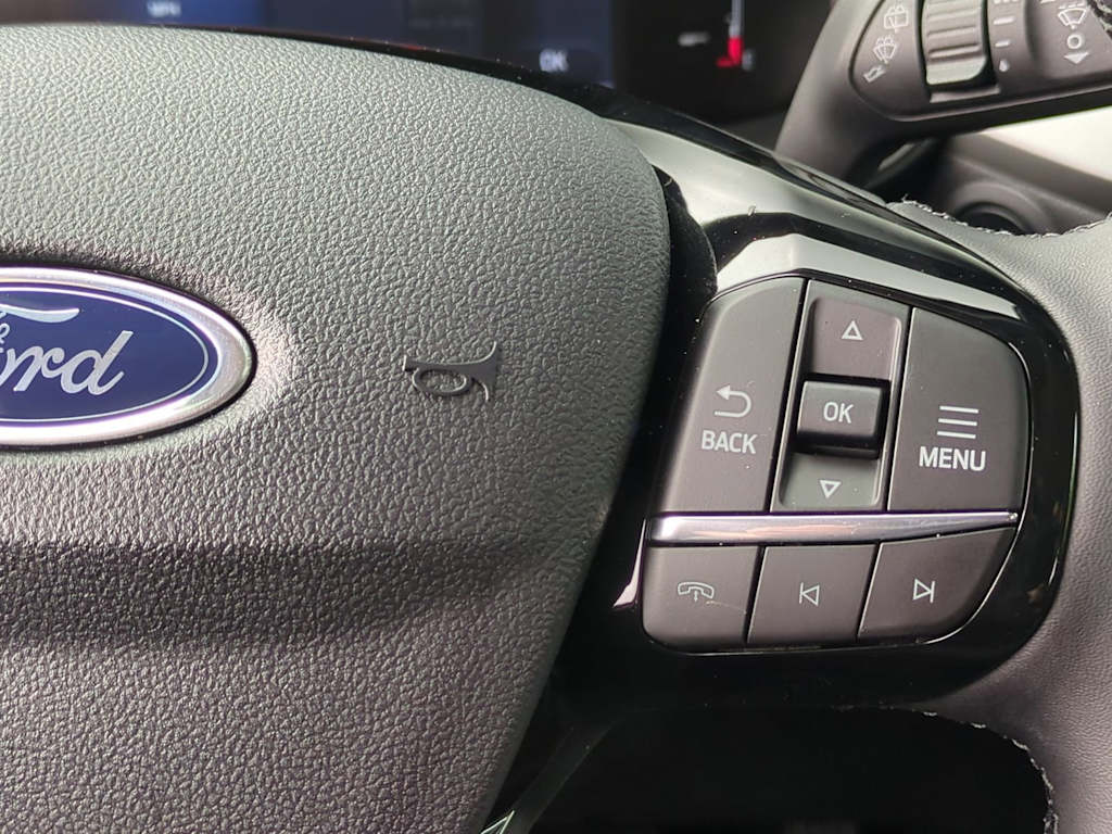 Thumbnail: 2025 Ford Escape - 31