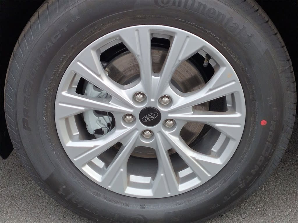 Thumbnail: 2025 Ford Escape - 8