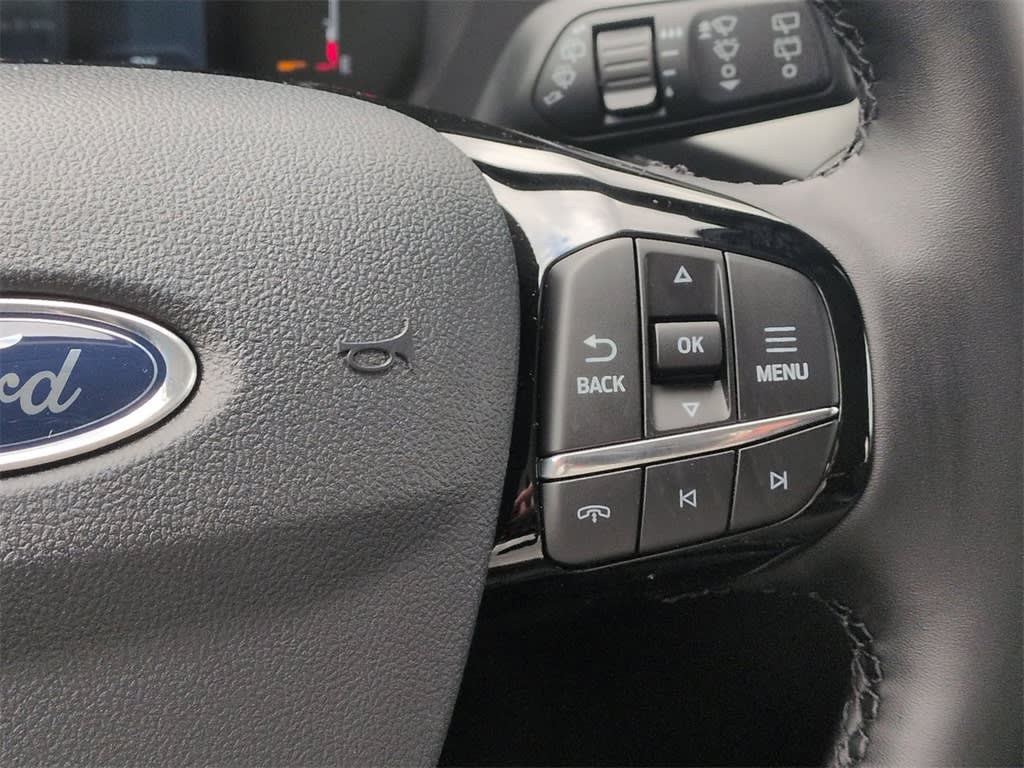 Thumbnail: 2025 Ford Escape - 31