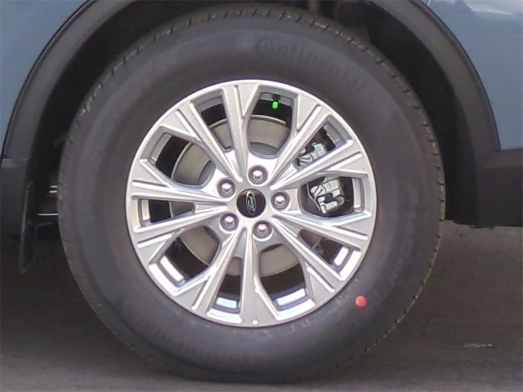 Thumbnail: 2025 Ford Escape - 8