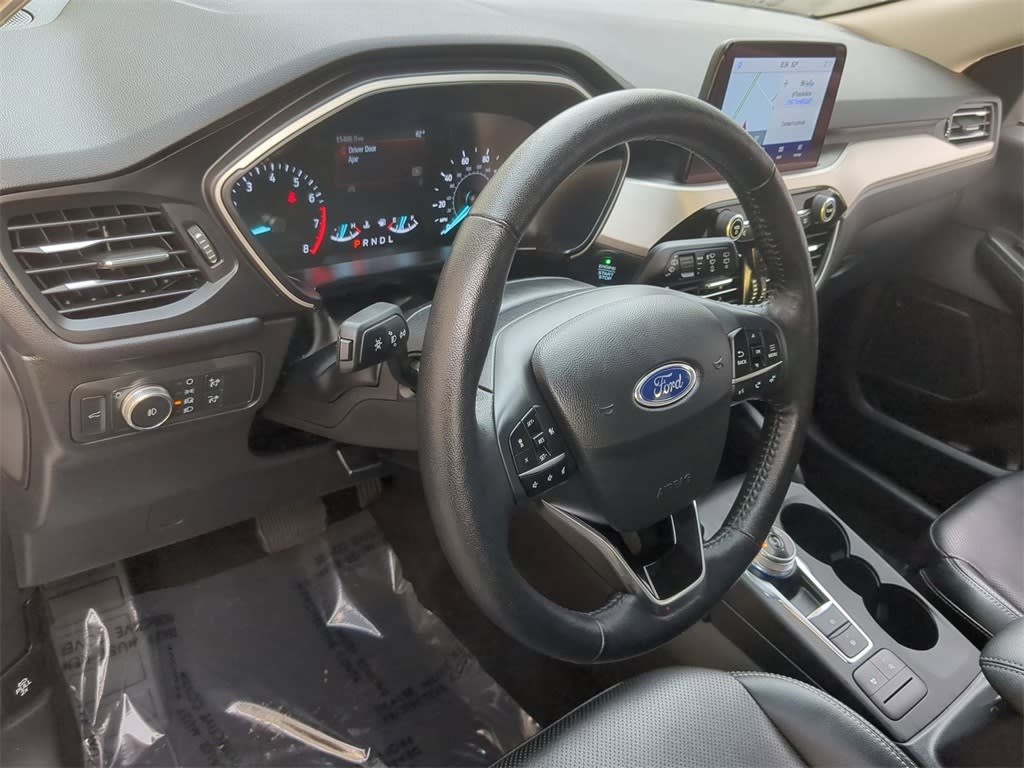 2020 Ford Escape SEL 2