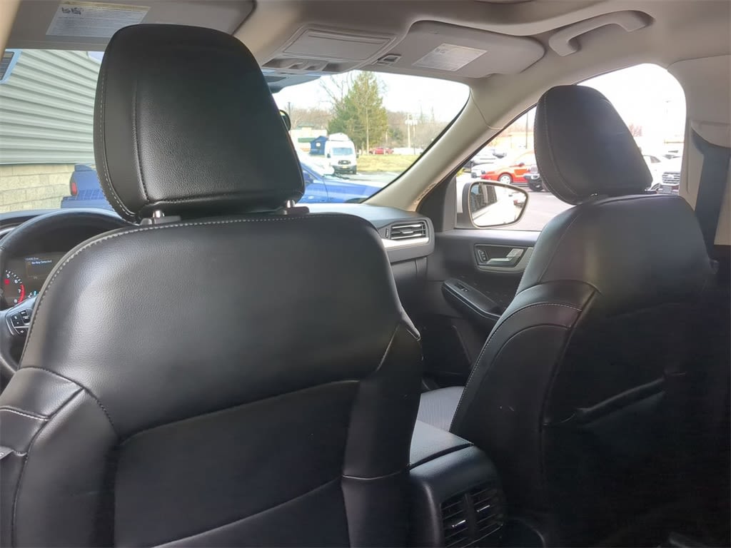 2020 Ford Escape SEL 12