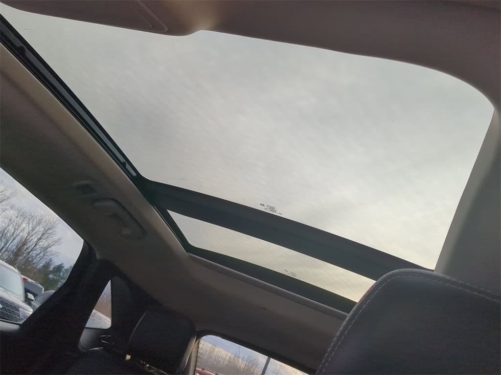 2020 Ford Escape SEL 29