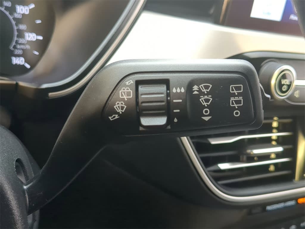 2020 Ford Escape SEL 15