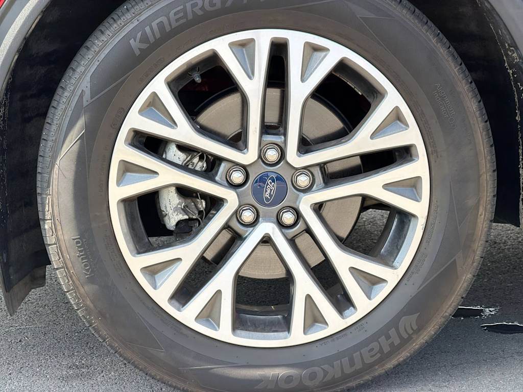 Thumbnail: 2020 Ford Escape - 6