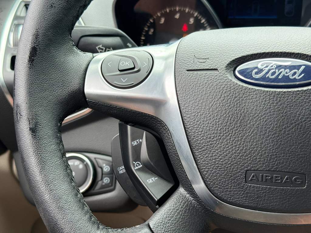 Thumbnail: 2013 Ford Escape - 30
