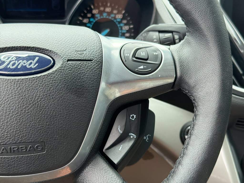Thumbnail: 2013 Ford Escape - 31