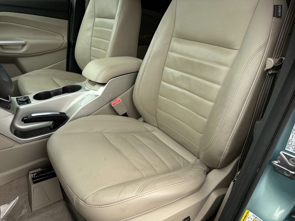 Thumbnail: 2013 Ford Escape - 9