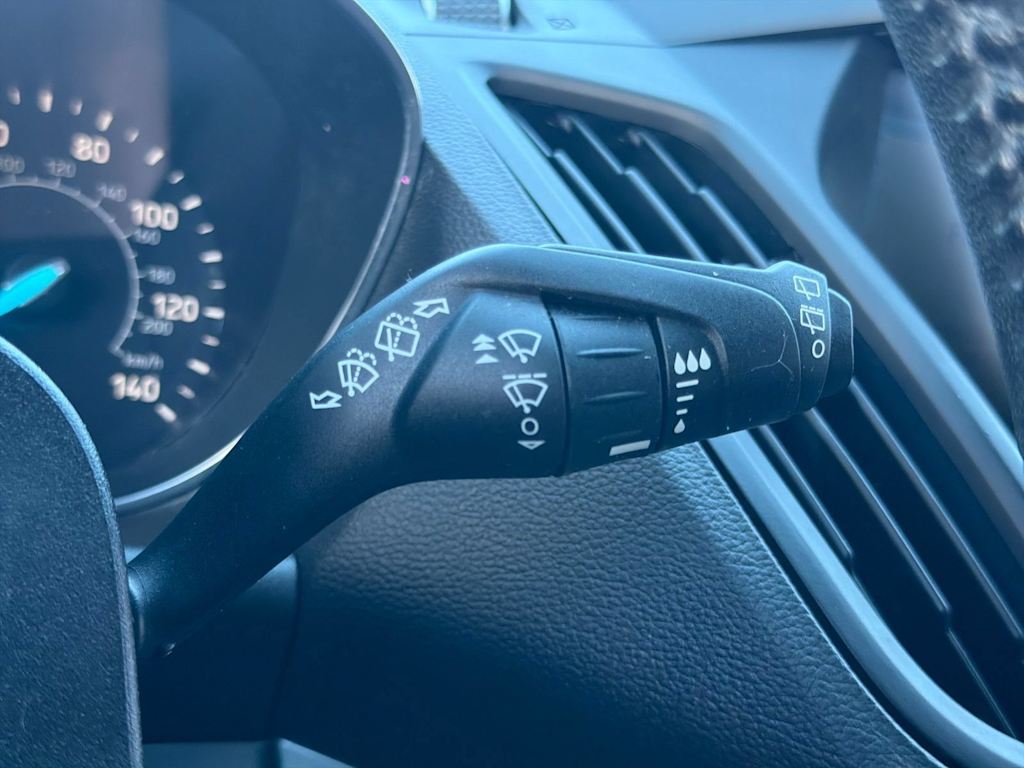 Thumbnail: 2019 Ford Escape - 16