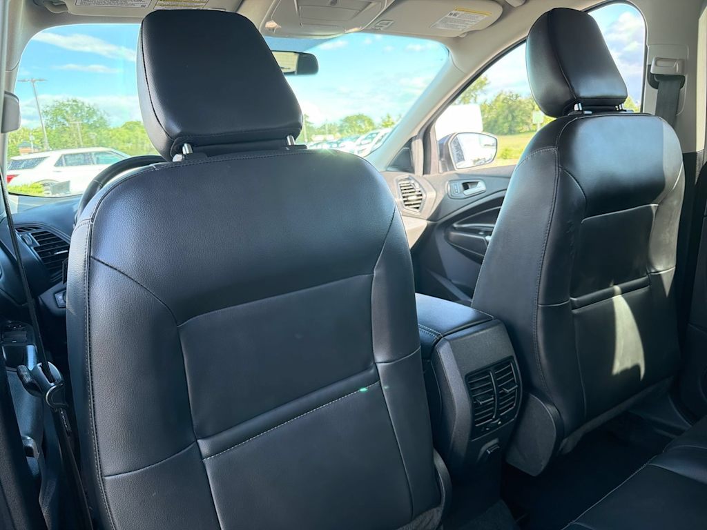 Thumbnail: 2019 Ford Escape - 11