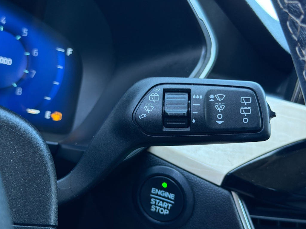 Thumbnail: 2022 Ford Escape - 15