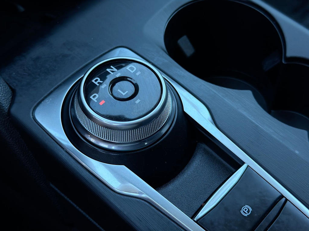 Thumbnail: 2022 Ford Escape - 36