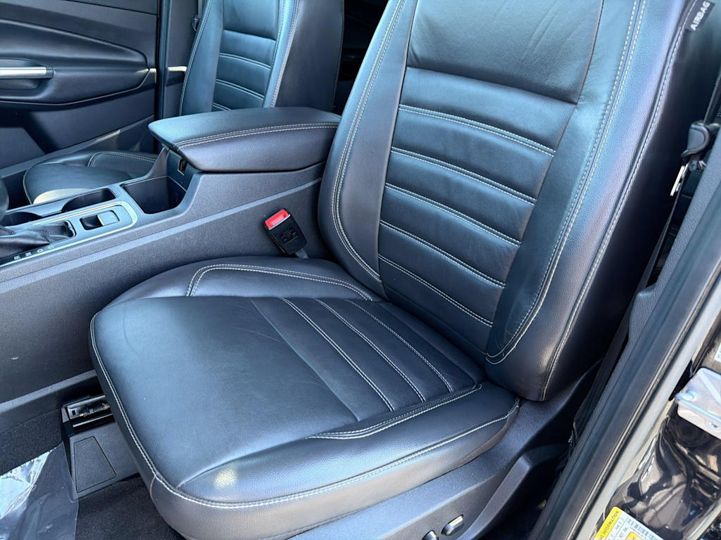 Thumbnail: 2019 Ford Escape - 11