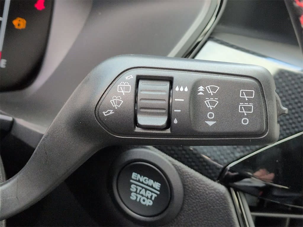 Thumbnail: 2025 Ford Escape - 31