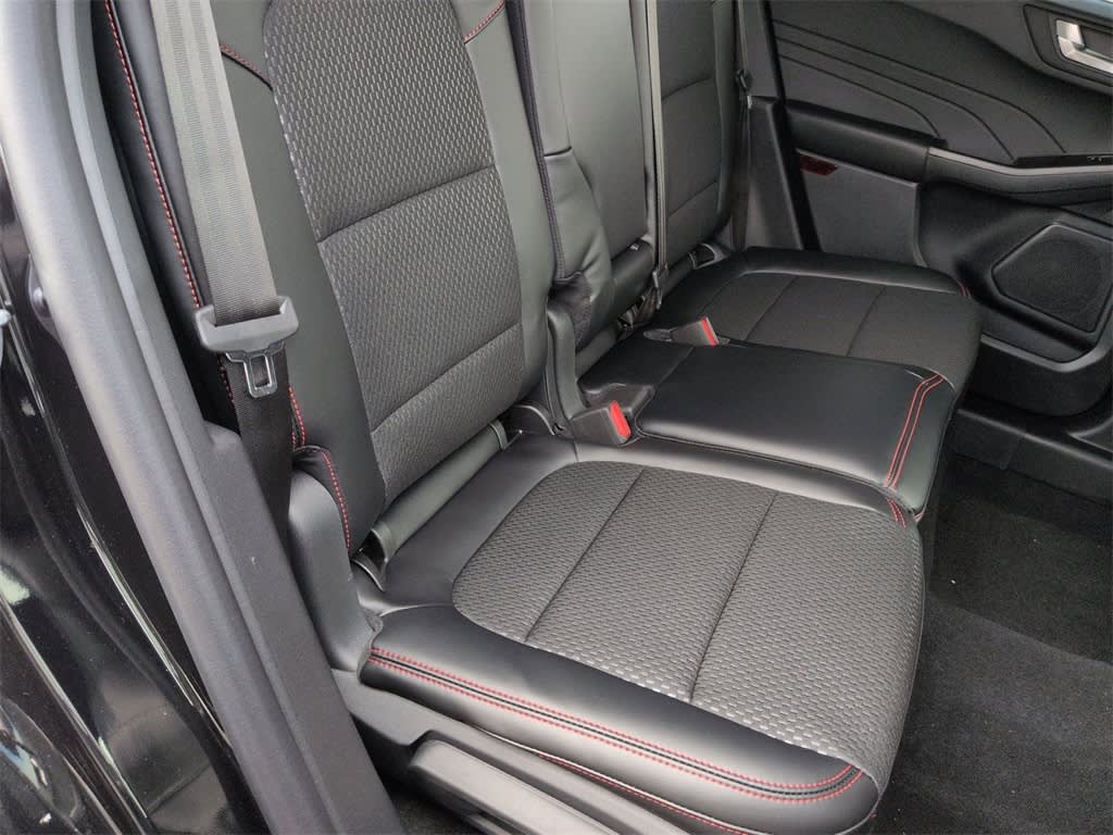 Thumbnail: 2025 Ford Escape - 28