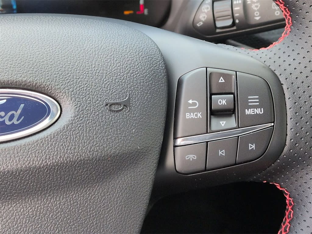 Thumbnail: 2025 Ford Escape - 30