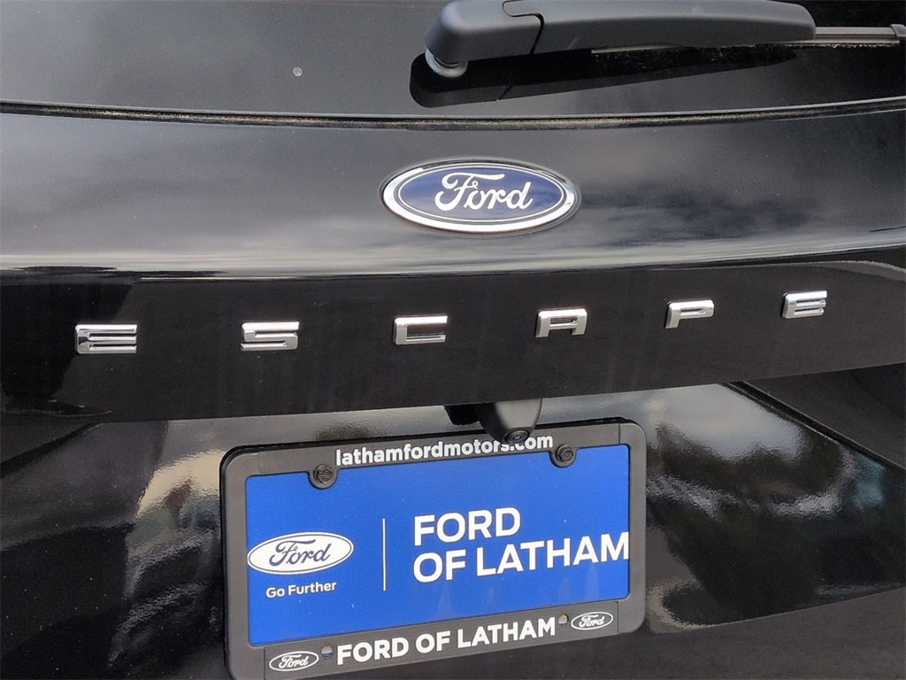Thumbnail: 2025 Ford Escape - 25