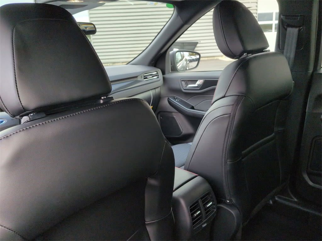 Thumbnail: 2025 Ford Escape - 26