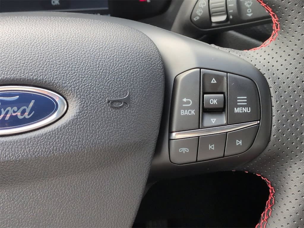 Thumbnail: 2025 Ford Escape - 29