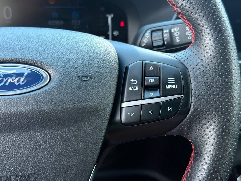 Thumbnail: 2023 Ford Escape - 31