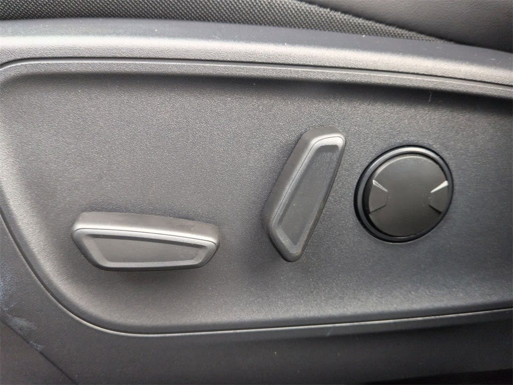 Thumbnail: 2025 Ford Escape - 26