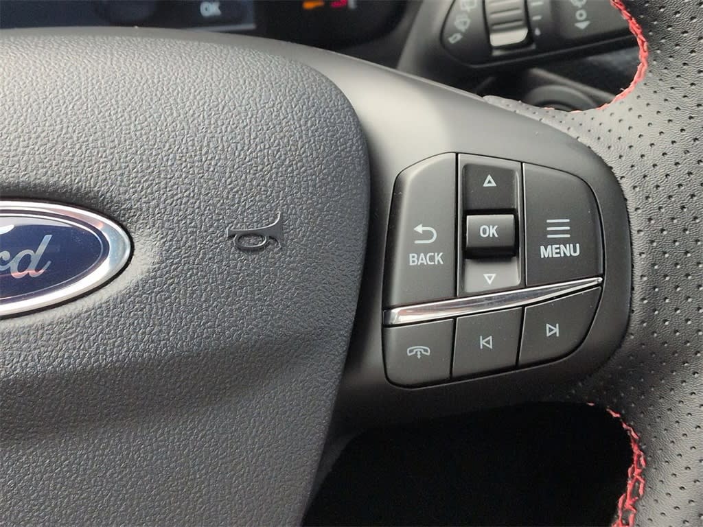 Thumbnail: 2025 Ford Escape - 30