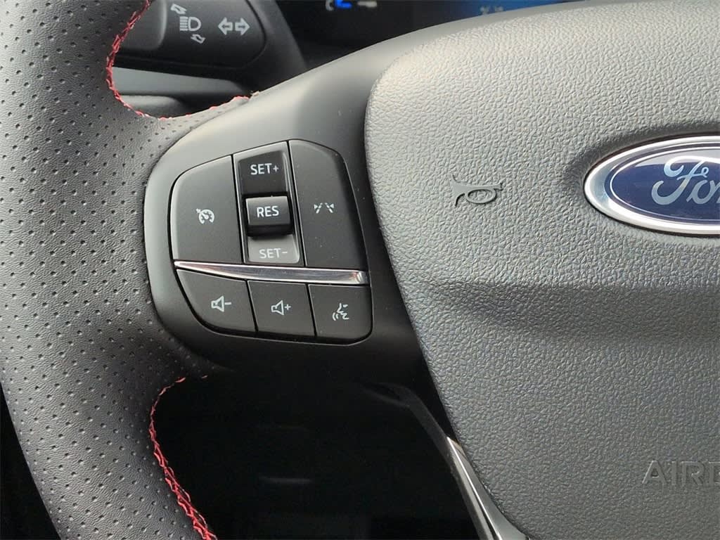 Thumbnail: 2025 Ford Escape - 29