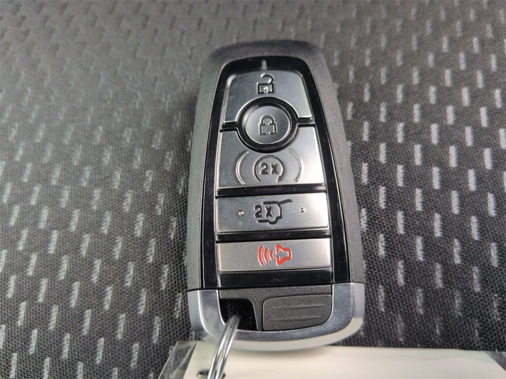 Thumbnail: 2025 Ford Escape - 17