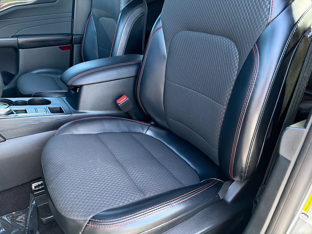 Thumbnail: 2023 Ford Escape - 10