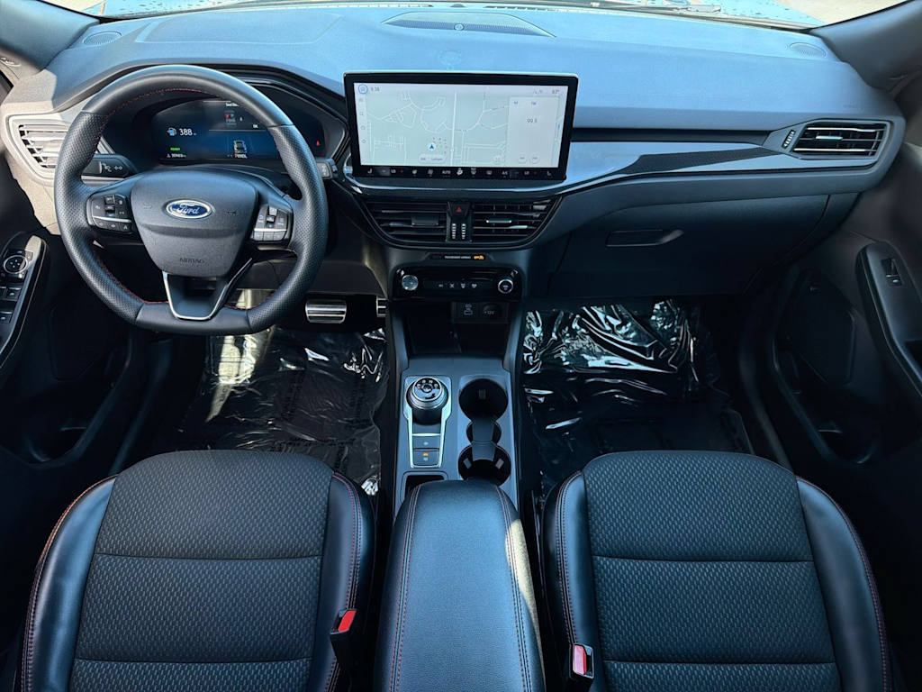 Thumbnail: 2023 Ford Escape - 9