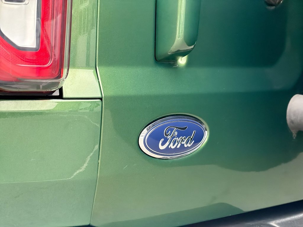 Thumbnail: 2022 Ford Bronco - 6