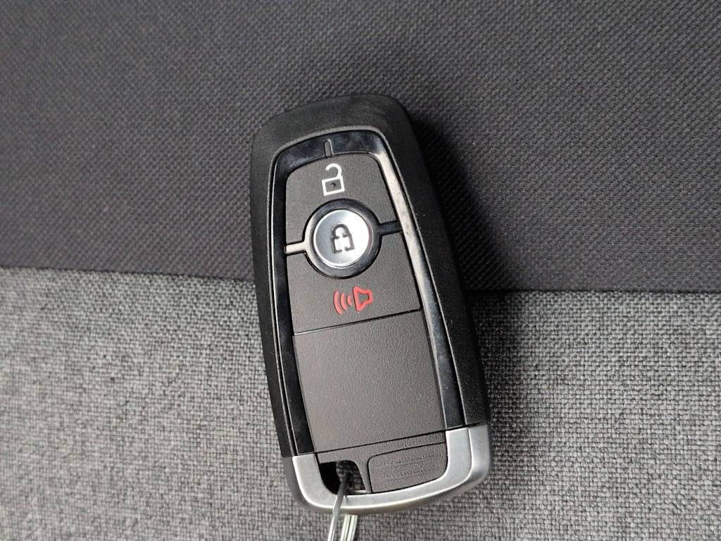 Thumbnail: 2025 Ford Bronco - 17