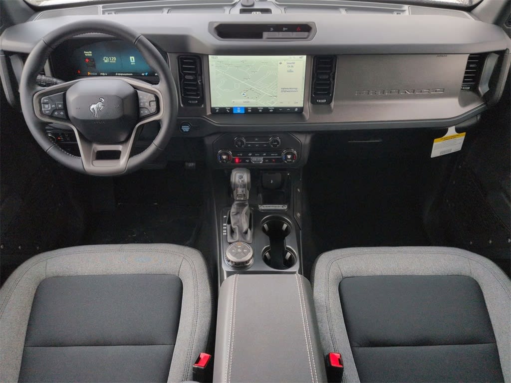 Thumbnail: 2025 Ford Bronco - 10